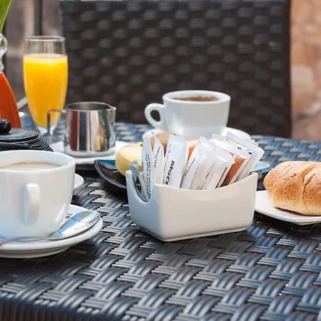Simo Hotell 4*